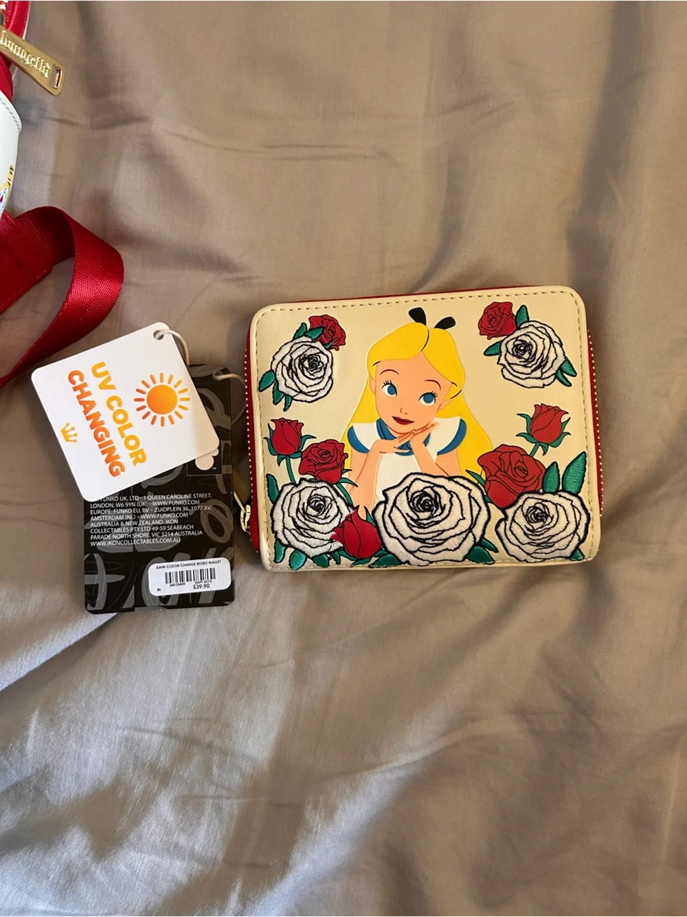 Loungefly Disney Alice in Wonderland Color Changing Roses Mini Backpack & Wallet - Picture 6 of 9